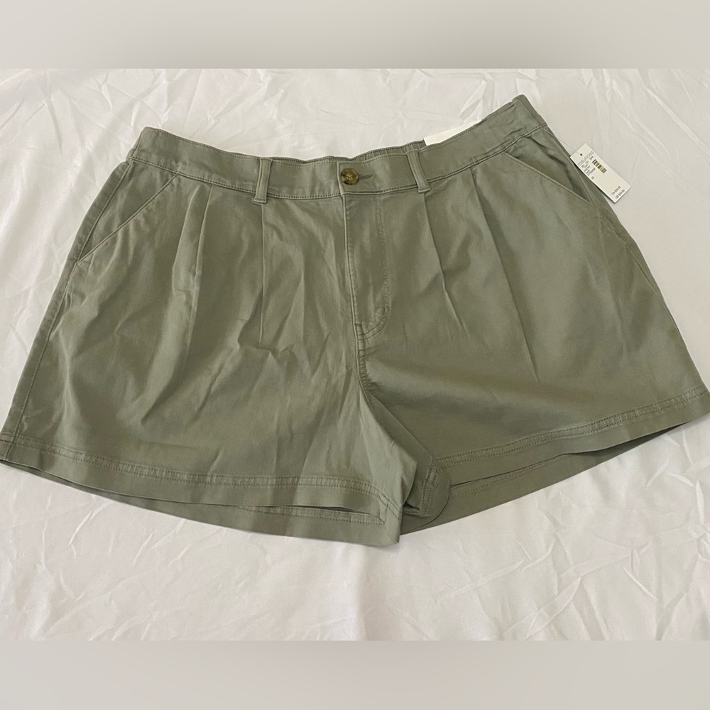 Maurice’s high waist shorts